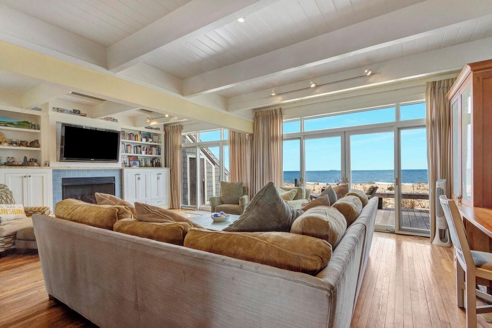 Ocean Drive 26