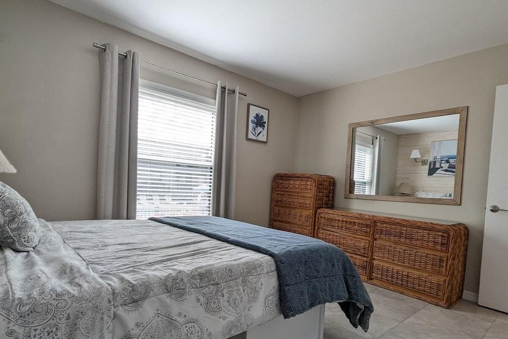 Condo, Multiple Beds (Sea Club #39 - Seaside Serenity)