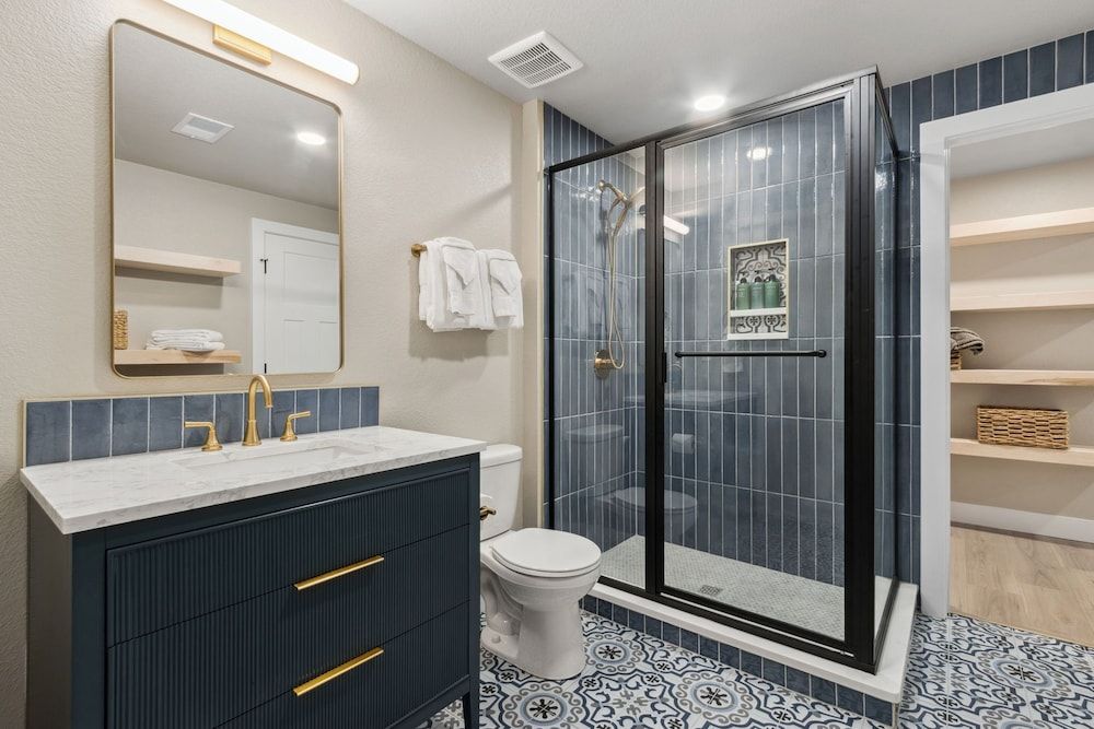 Decked Out Sunset Views, Fire Pit & Fenced Yard House, Multiple Beds, Patio, Mountain View (381 Osiander Street) 22