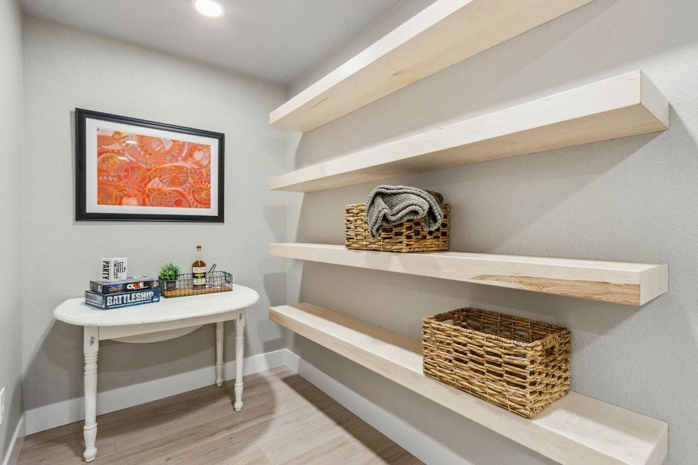 Decked Out Sunset Views, Fire Pit & Fenced Yard House, Multiple Beds, Patio, Mountain View (381 Osiander Street) 30