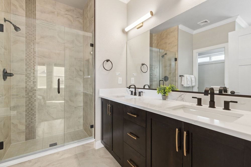 Decked Out Sunset Views, Fire Pit & Fenced Yard House, Multiple Beds, Patio, Mountain View (381 Osiander Street) 21