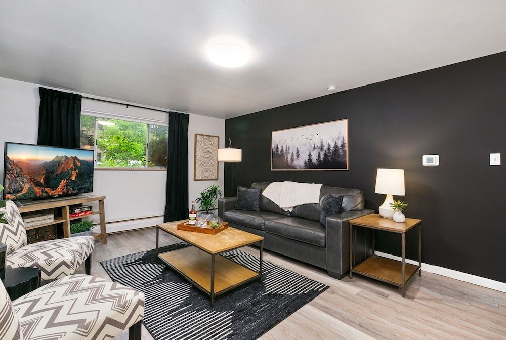 Condo, Multiple Beds, Patio, Garden View (220 Peterson St. (Unit 1,2,5,6))