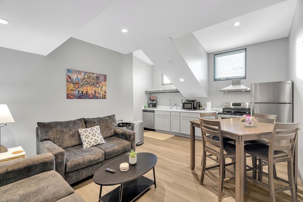 Traditional Apartment, 2 Bedrooms