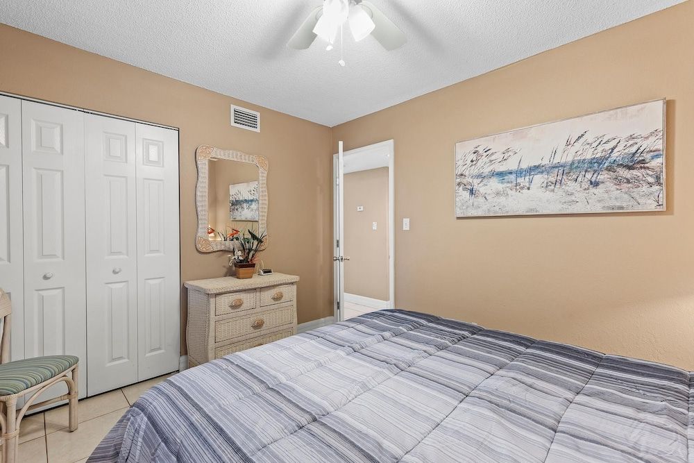 Condo, Multiple Beds (Sea Coast Gardens II 301)