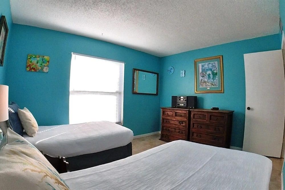 Condo, 1 King Bed (Sea Club #6 - Footprints in the Sand)