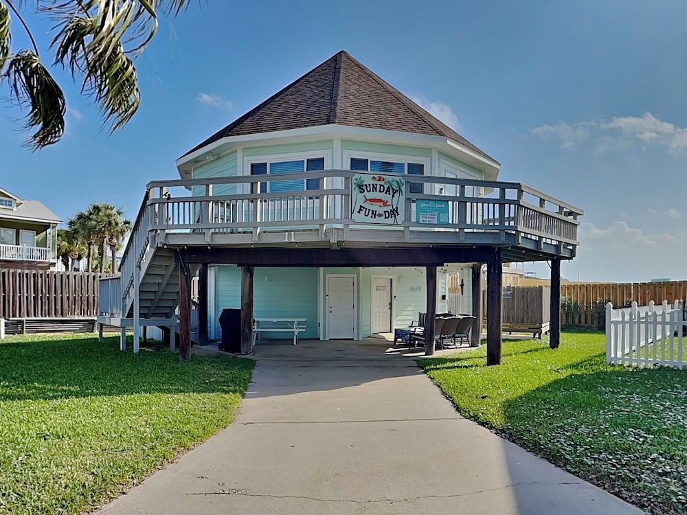 House (3 Bedrooms)