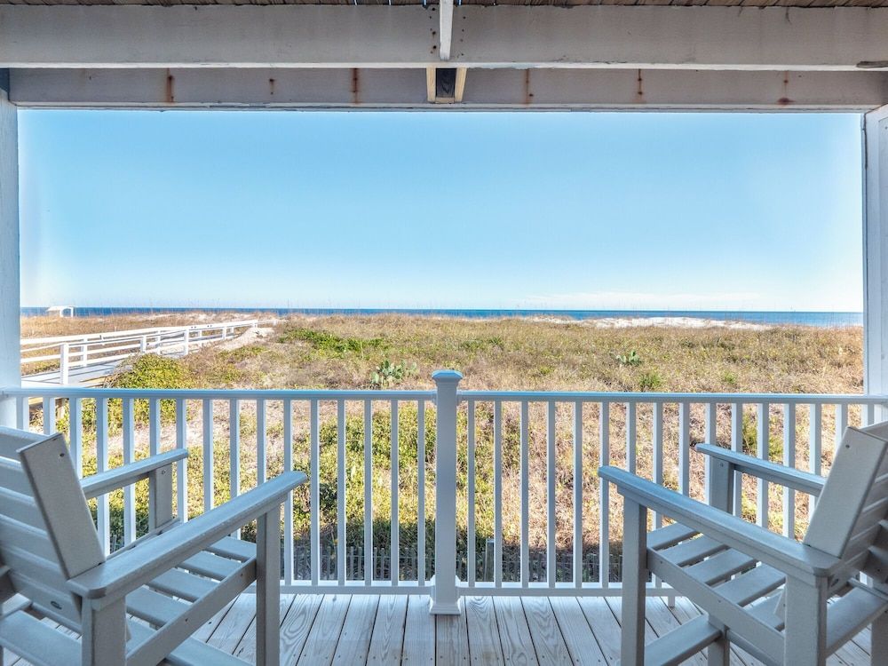 Condo (2 Bedrooms)