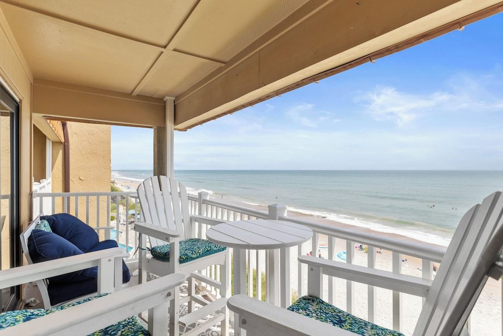 Condo (2 Bedrooms)
