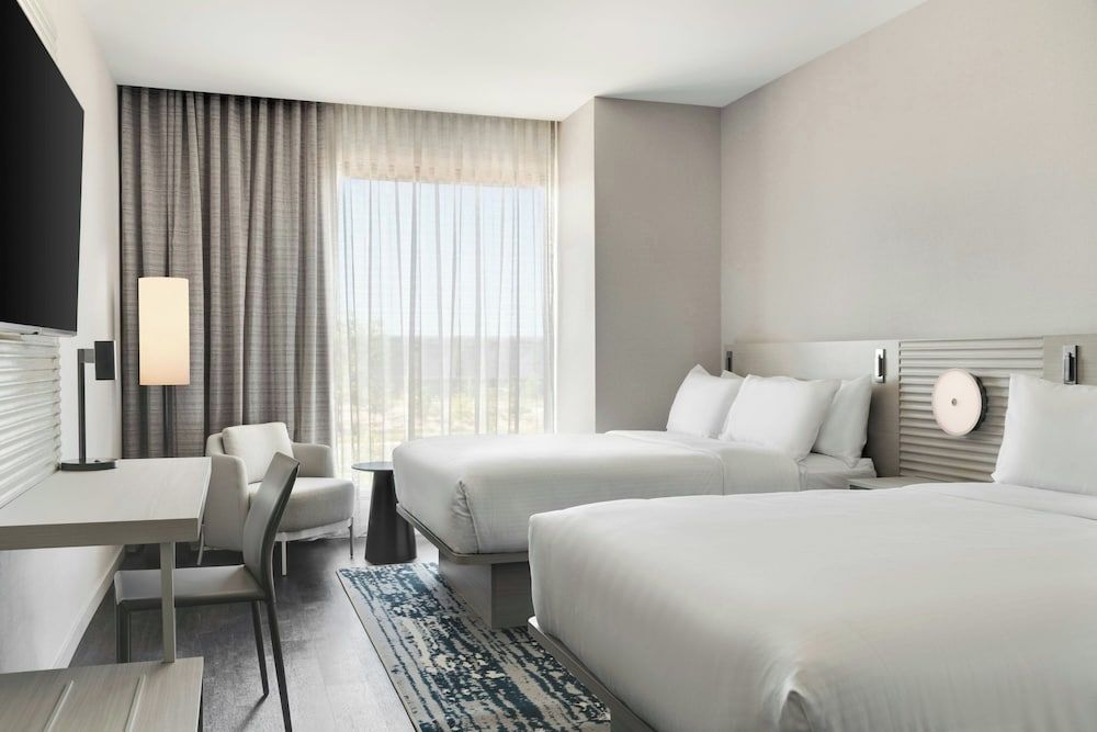 Deluxe Room, 2 Queen Beds