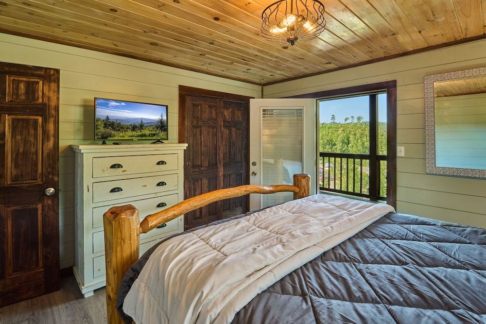 Family Friendly Getaway I Hot Tub In Gatlinburg Apartment 30