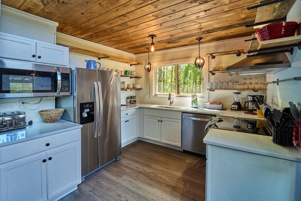 Family Friendly Getaway I Hot Tub In Gatlinburg Apartment 8