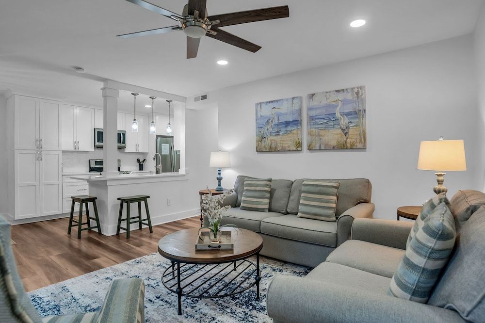 Villa, Multiple Beds, Kitchen, Garden View (815 Clipper Court)