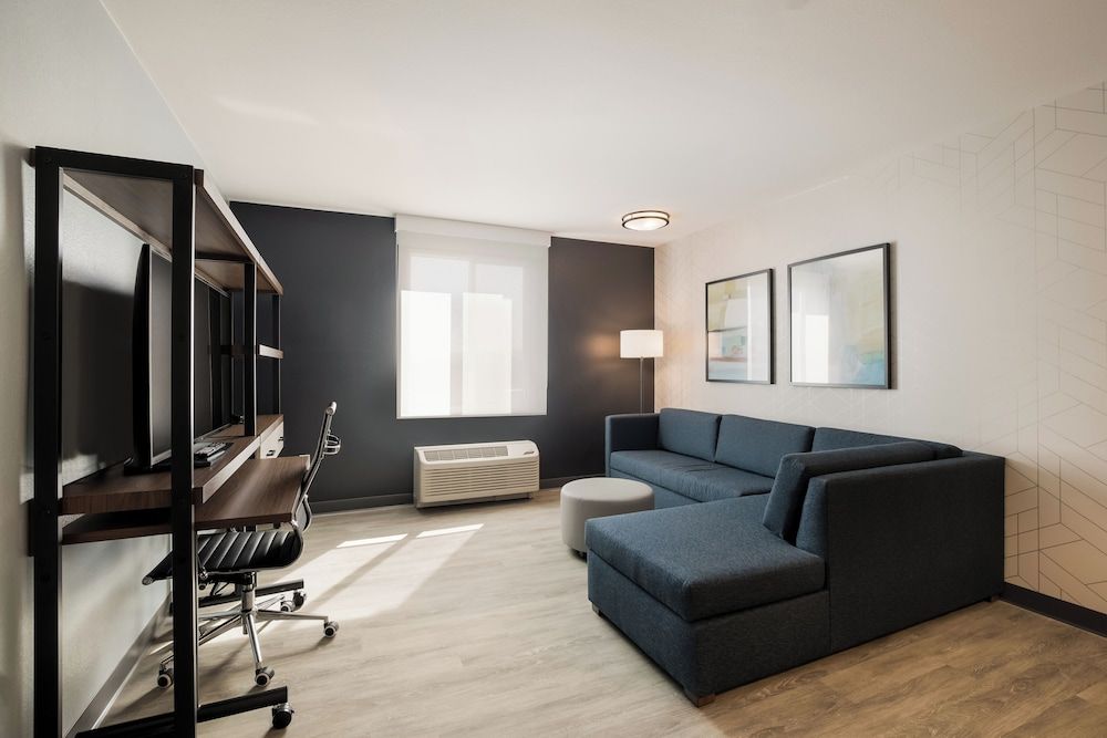 Everhome Suites San Bernardino - Loma Linda Suite, 1 King Bed, Non Smoking 5