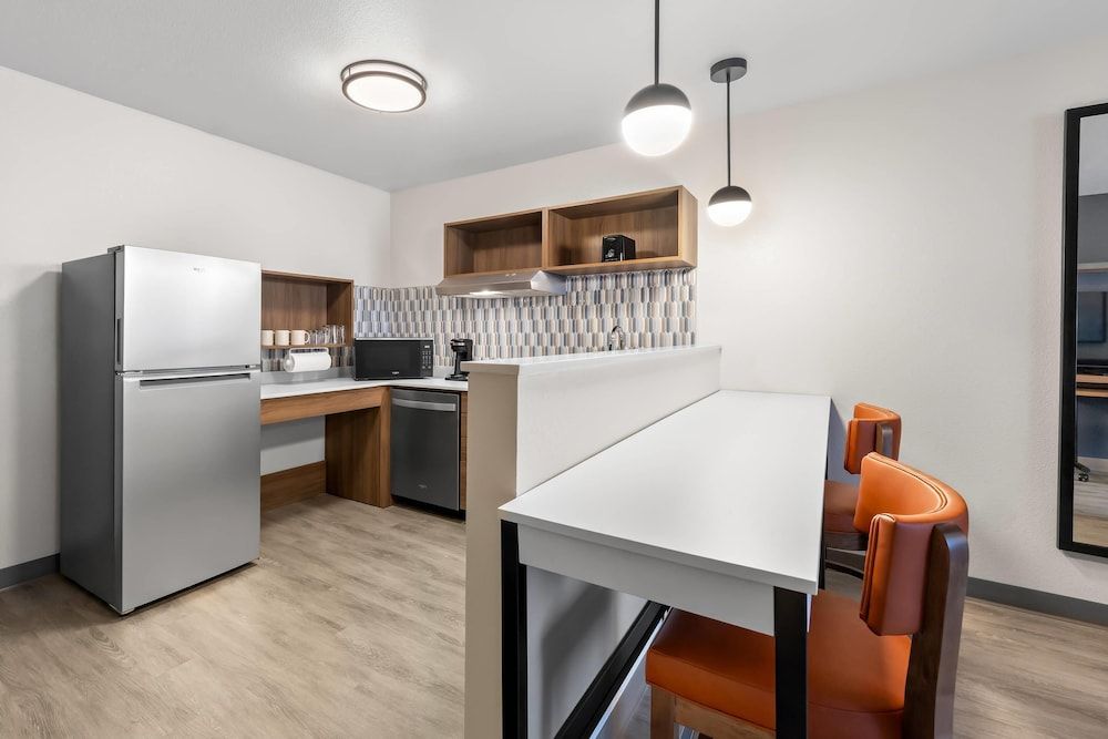 Everhome Suites San Bernardino - Loma Linda Suite, 1 King Bed, Accessible, Non Smoking 7