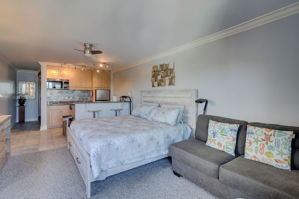 Villa, 1 King Bed with Sofa bed, Kitchen, Garden View (847 Ketch Court)
