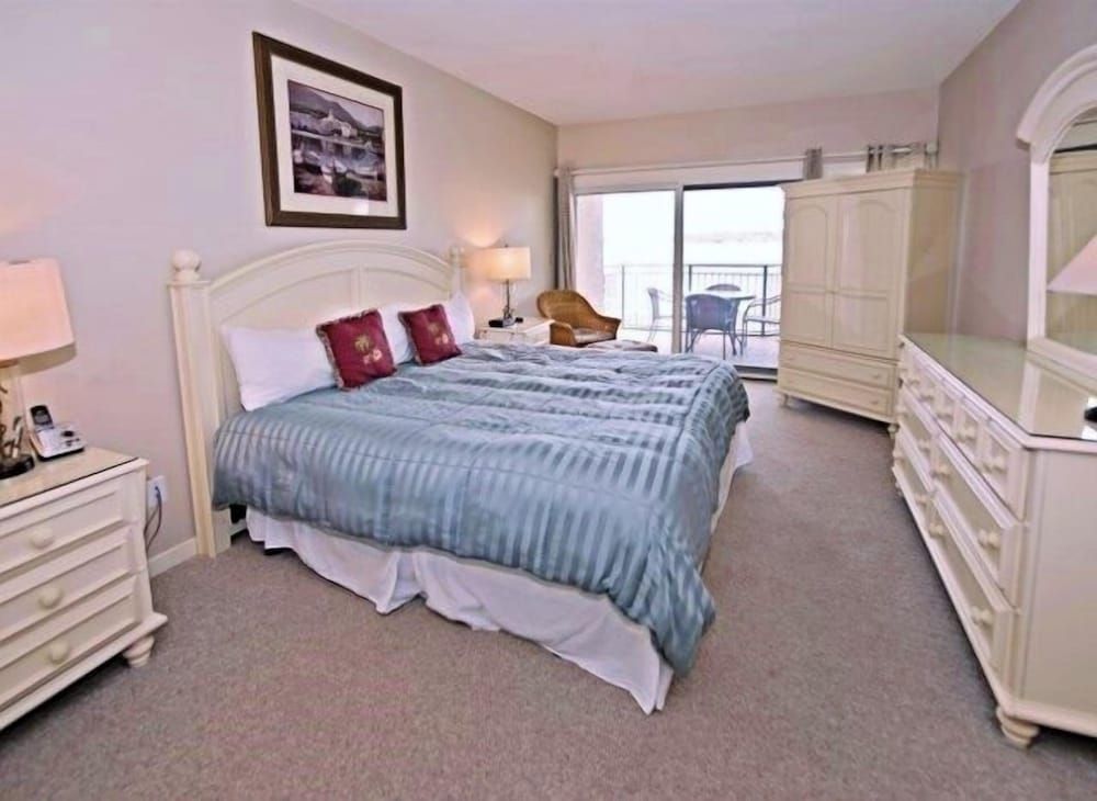 Villa, Multiple Beds, Kitchen (1892 Beachside Tennis)