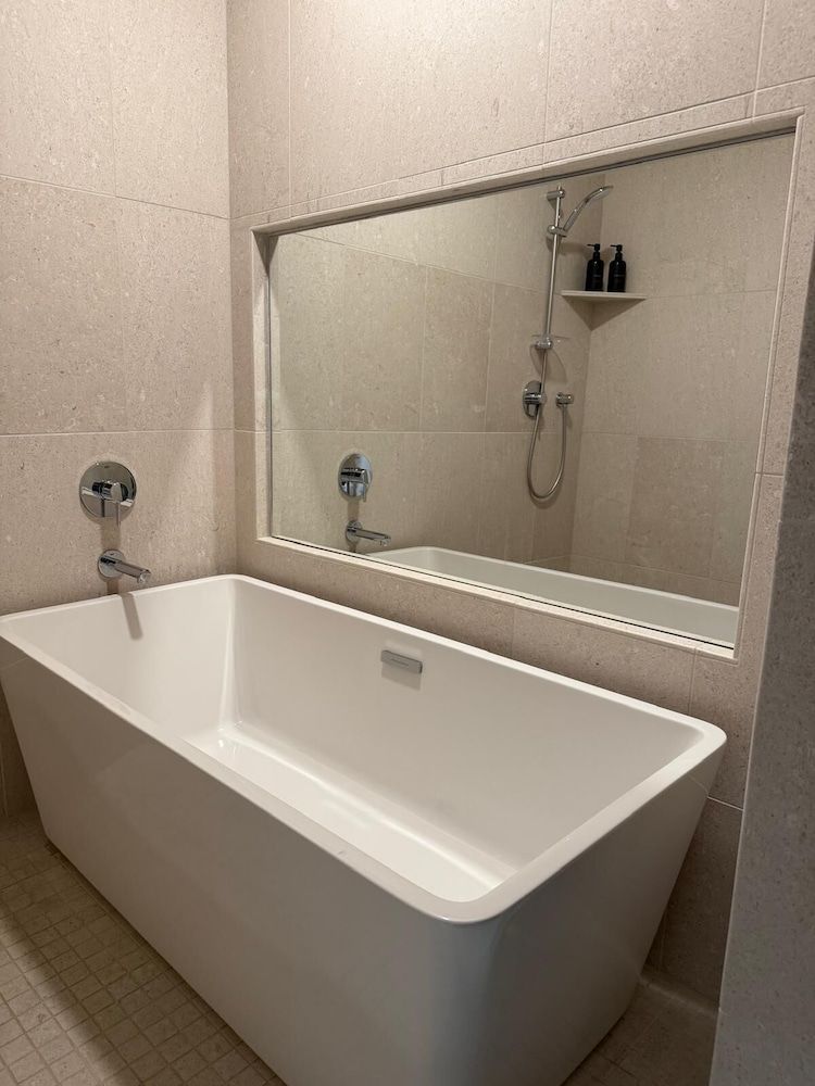 Unicorn Zebra Luxury Double Room, Non Smoking 7