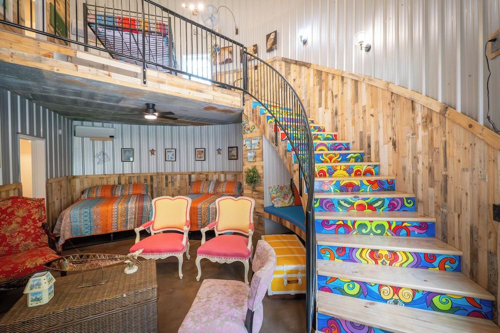 Hermann Grain Bins BNB Chicken Run 5