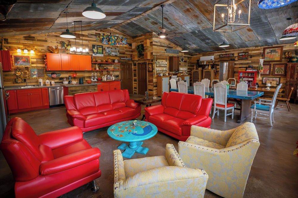 Hermann Grain Bins BNB Chicken Run 37