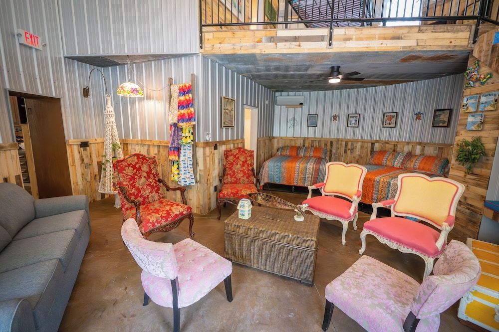 Hermann Grain Bins BNB Chicken Run 4