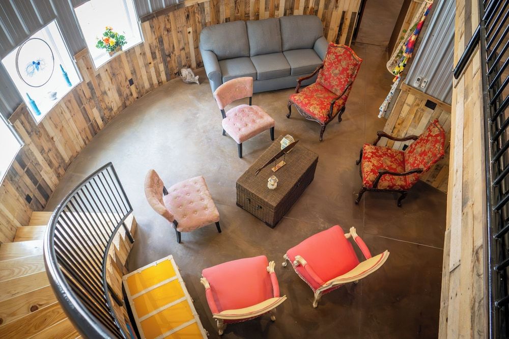 Hermann Grain Bins BNB Chicken Run 17