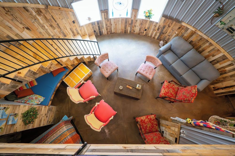 Hermann Grain Bins BNB Chicken Run 14