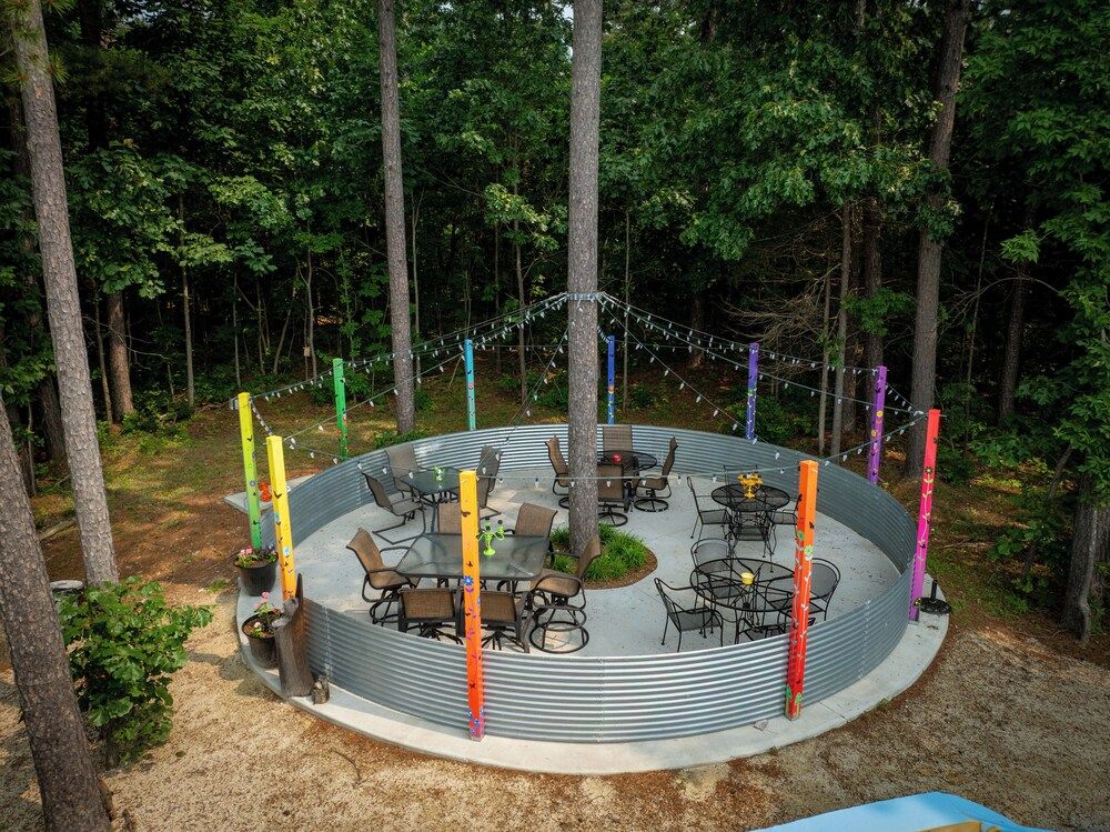 Hermann Grain Bins BNB Chicken Run 44