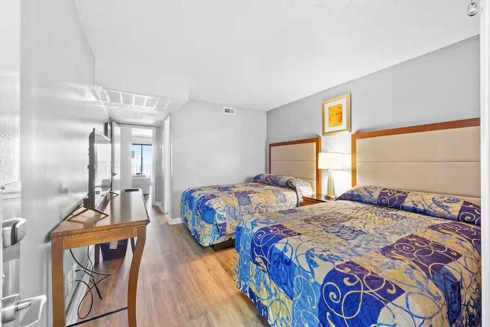 Room, 2 Queen Beds, Kitchenette, Ocean View
