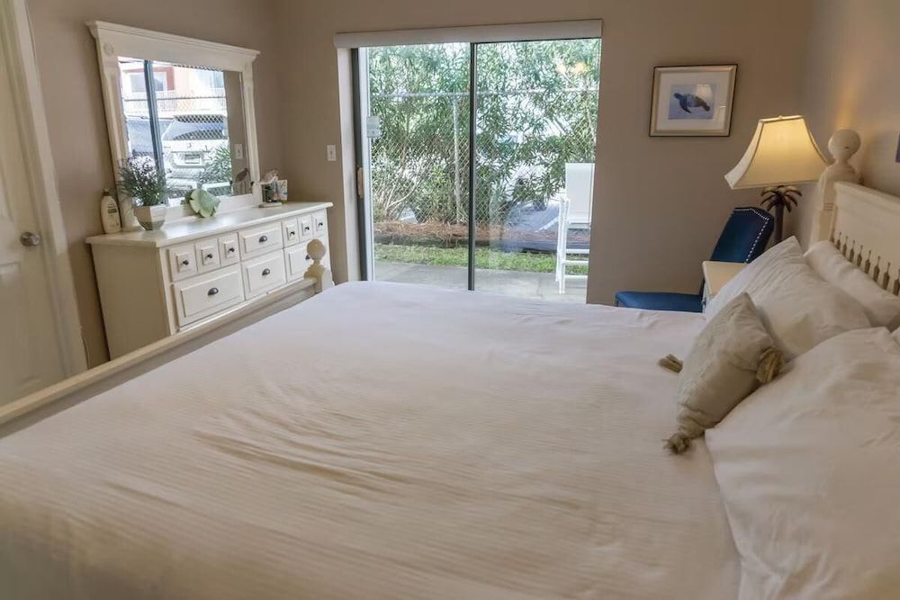 Townhome, Multiple Beds (Gulf Winds East #10- The Turtles Nest)