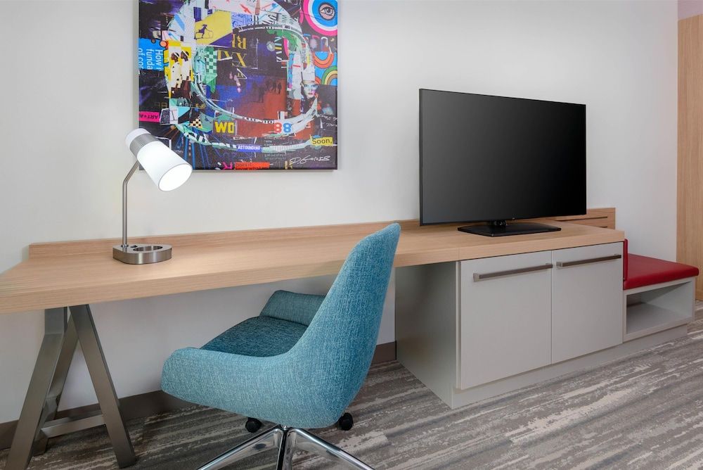 Hilton Garden Inn Cape Canaveral near Cocoa Beach Suite, 2 Queen Beds, Accessible (Hearing) 3