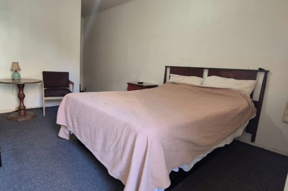Single Bed Non-Smoking