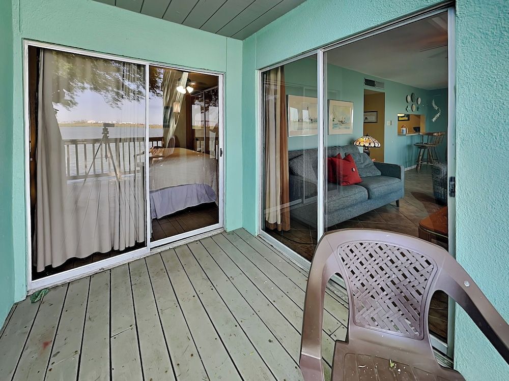 Condo (3 Bedrooms)