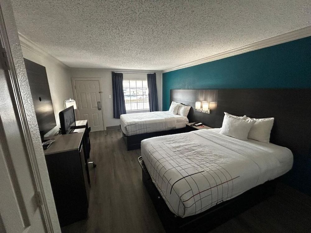 Economy Double or Twin Room, Non Smoking