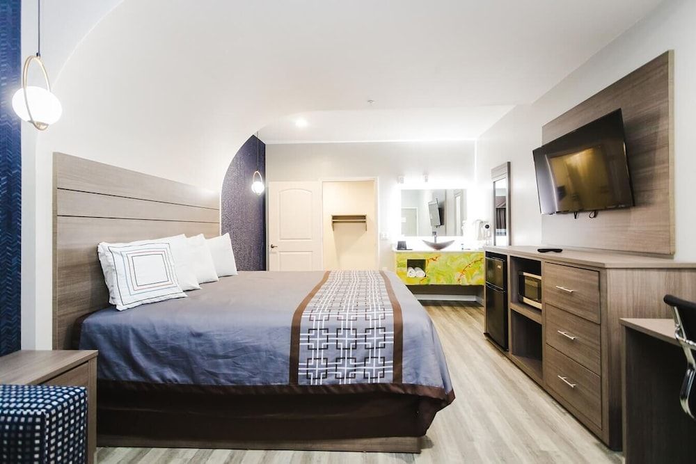 Classic Single Room