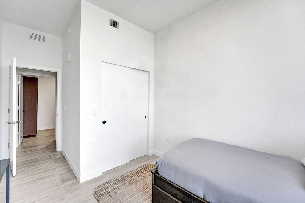 Luxury Condo, 4 Bedrooms, Ocean View