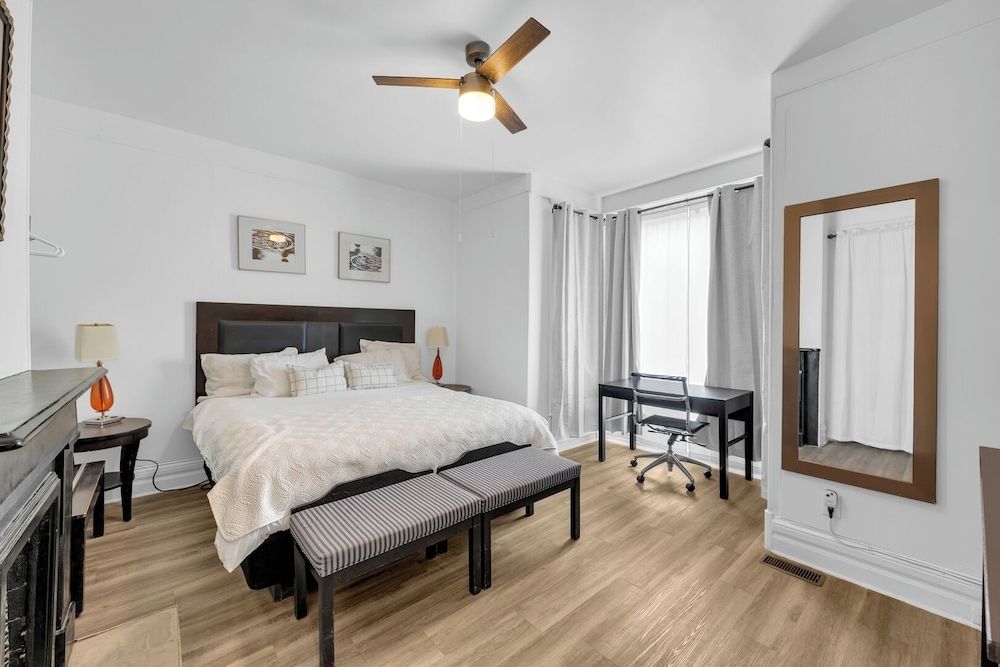 Apartment (3 Bedrooms)