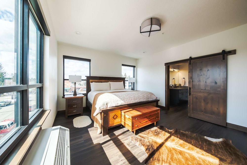 Condo, Multiple Beds, Kitchen, Mountain View (Downtown Penthouse )