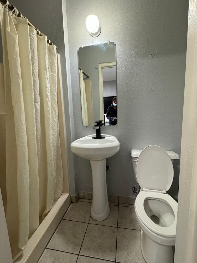 Welcome Motel Double Room 4