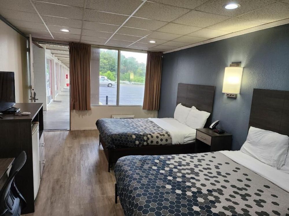 The Edyn Motel Classic Double Room 5