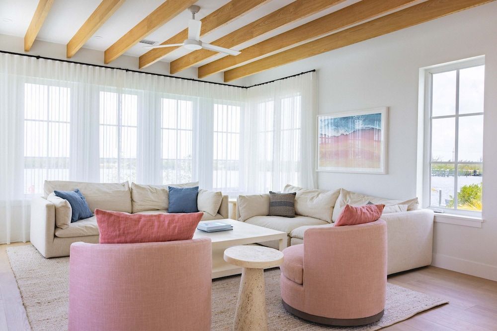 New Waterfront Home - Dreamside House House 4