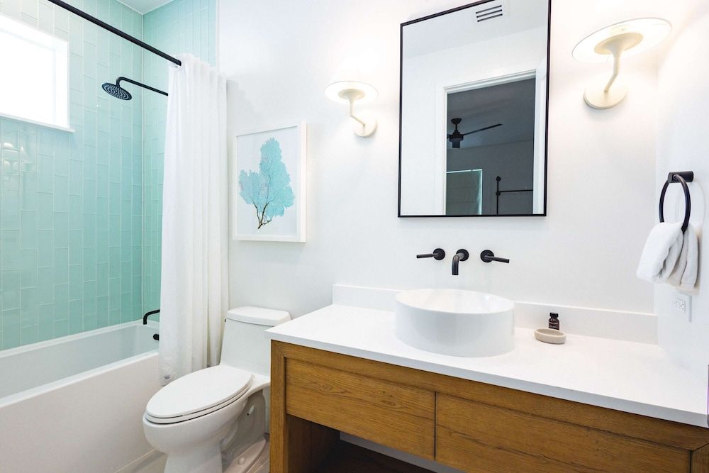 New Waterfront Home - Dreamside House House 20