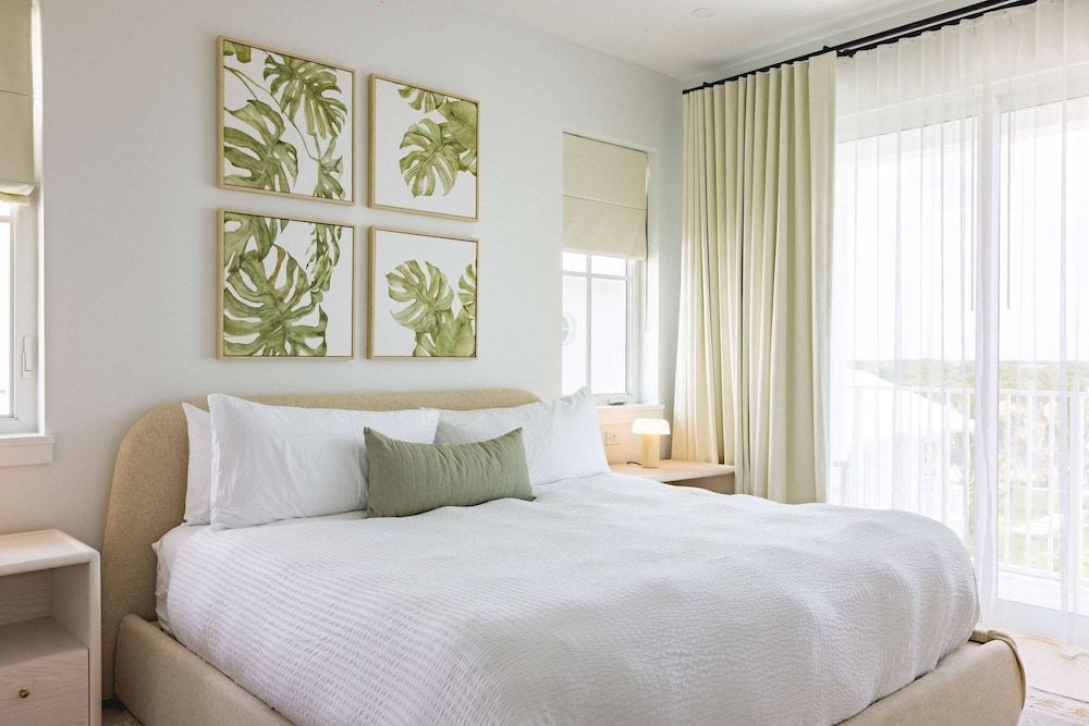 New Waterfront Home - Dreamside House House 22