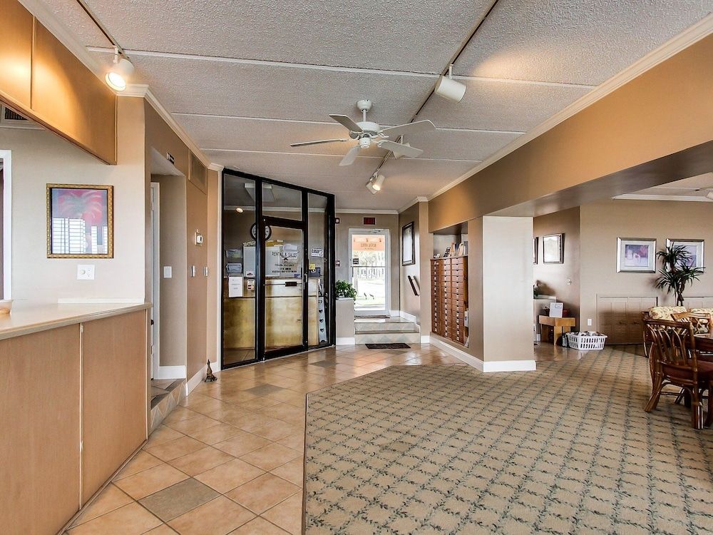 Condo, 2 Bedrooms