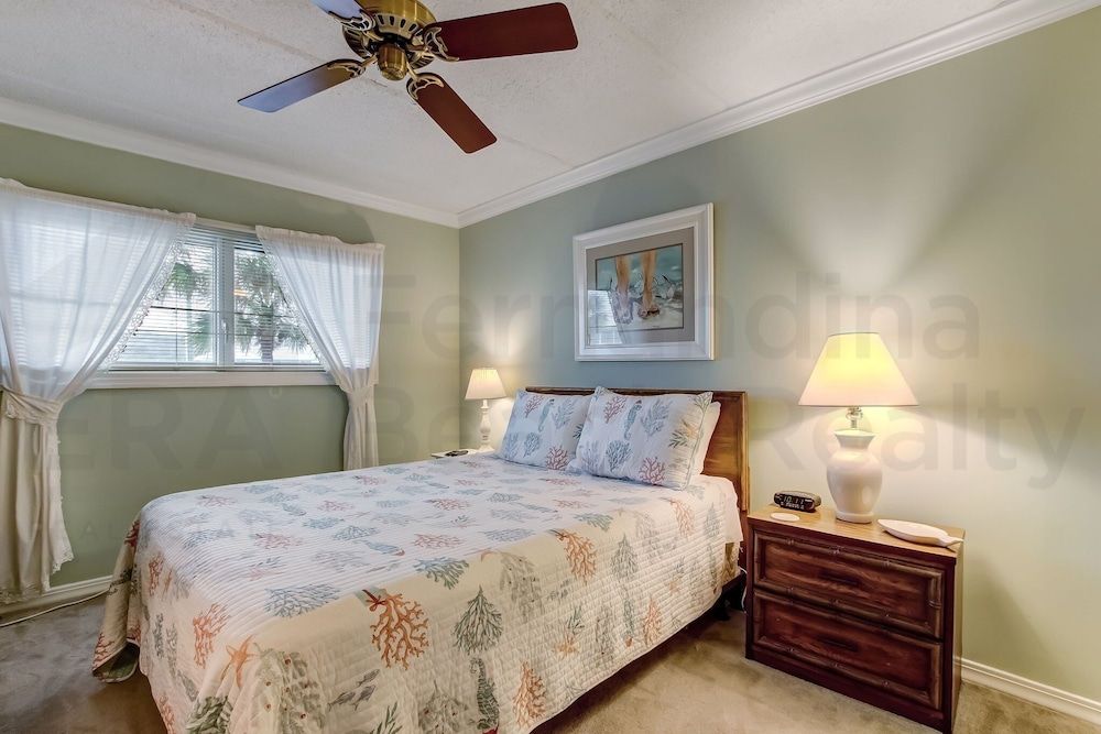 Condo, 2 Bedrooms