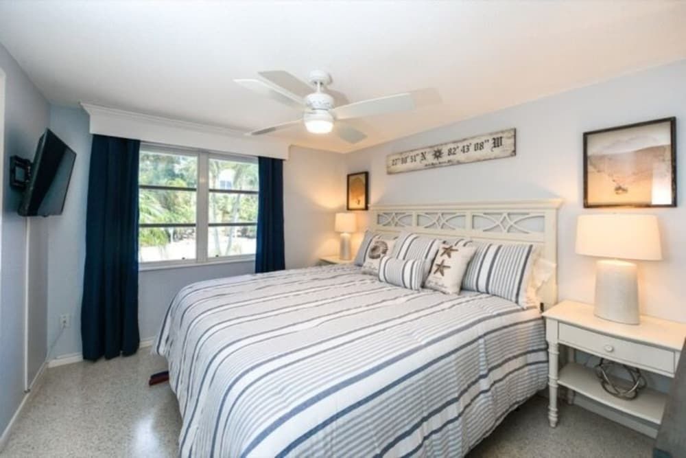 House, 2 Bedrooms