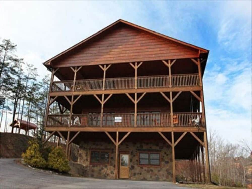 Cabin, 5 Bedrooms