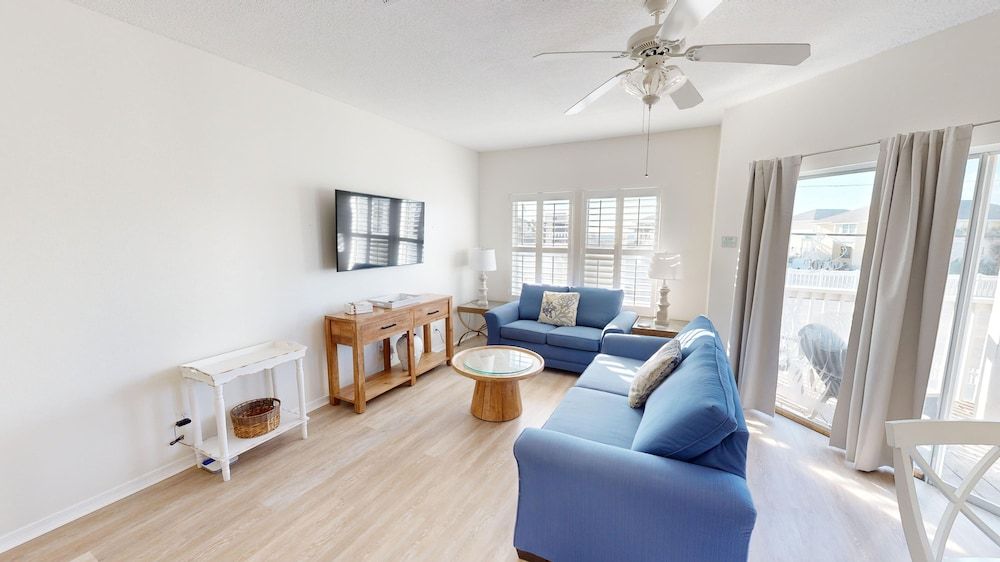 Condo, 1 Bedroom