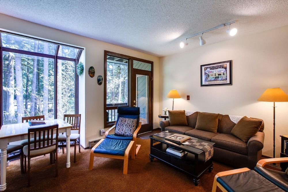 Apartment (1 Bedroom)