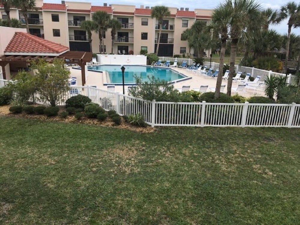 Condo, 2 Bedrooms