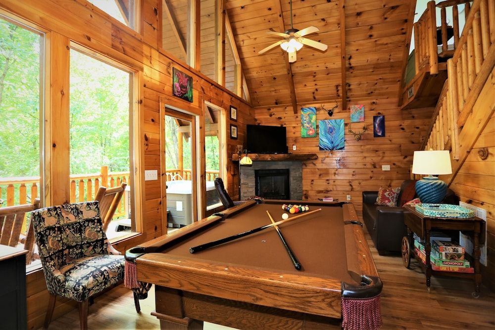 Always & Forever 1 Bedroom Cabin by RedAwning Cabin, 1 Bedroom 23